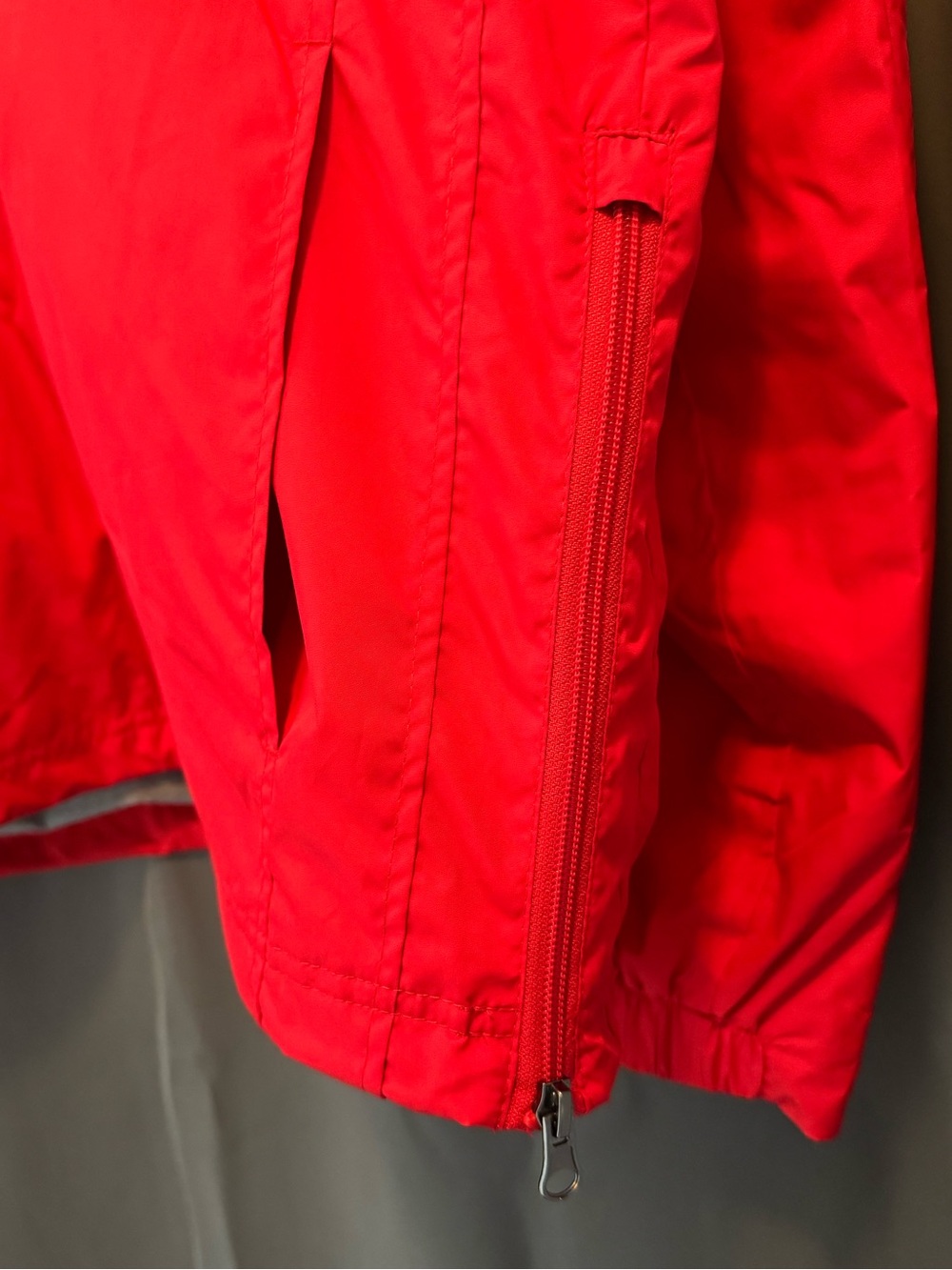 Wind Breaker - Picture 4 of 7